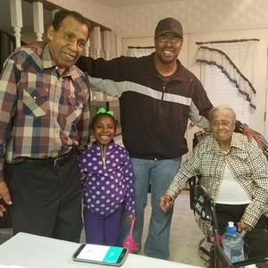 Meet your Posher, Corey